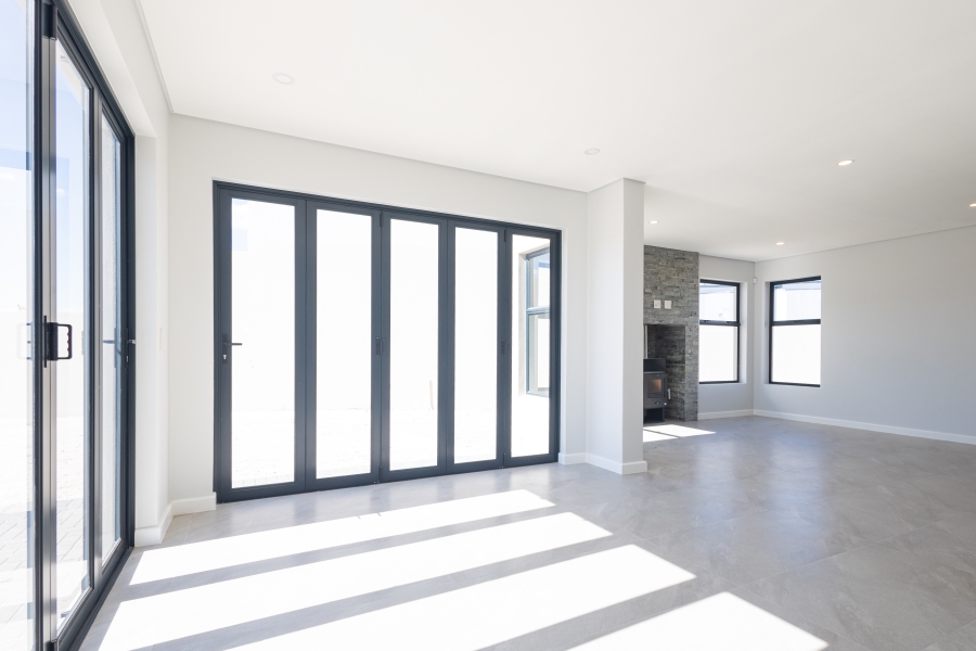 4 Bedroom Property for Sale in Sandown Western Cape